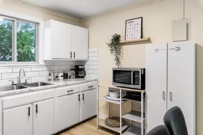 Image de Boho - University of Moncton - 2br - Workstation\n