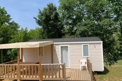 Image de Camping 3 étoiles - Piscine - eehcea