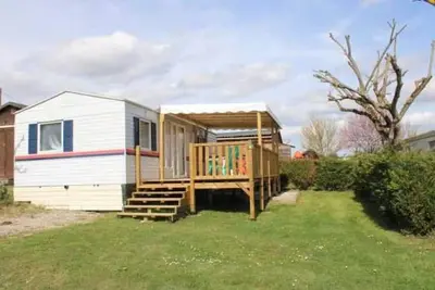 Image de Camping 3 étoiles - Piscine - eehgeh