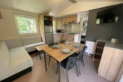 Image de Camping 3 étoiles - Piscine  - eehhed