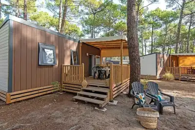 Image de Camping 4 étoiles - Parc aquatique - eeic0h