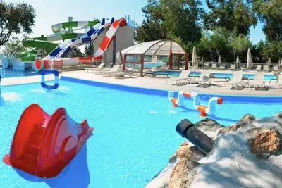 Image de Appartement - Piscine - eeifif