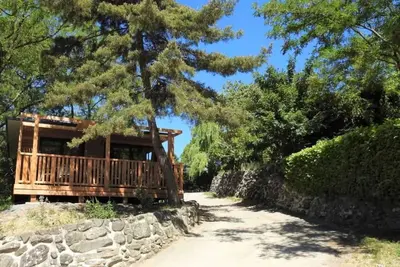 Image de Chalet 3 étoiles - Piscine  - eeigaf