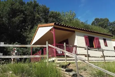 Image de Chalet 3 étoiles - Piscine - eeiigg