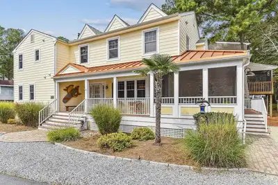 Image de Pet Friendly 5 Bedroom Bayside Home in Bethany Beach!