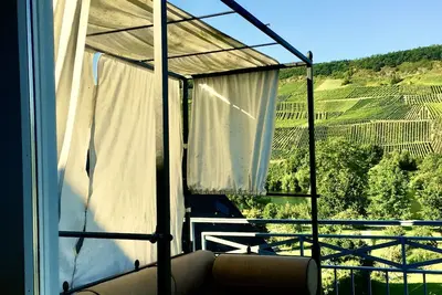 Image de Willkommen Direkt am Moselufer Inkl. Blick auf Weinberge