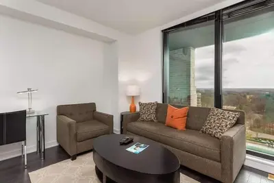 Image de Close to Dulles Airport | Kitchen + Washer\/D | nr Dc