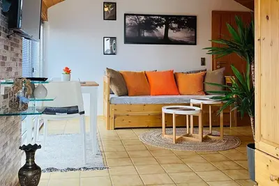 Image de Schöne Gemütliche und Voll Ausgestattete Ferienwohnung - Appartement