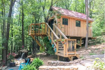 Image de The Farm Treehouse
