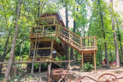 Image de Greers Ferry Lake Treehouses