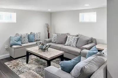 Image de 3 Br Ranch overlooking the River\n\n
