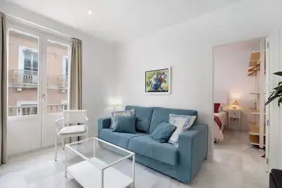 Image de Appartement 'En El Centro De Cádiz' avec balcon, Wi-Fi et climatisation