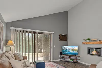 Image de Twin Lakes Village Home—Golf Retreat, Community Pool, Corner Lot, and Single-Level Living!