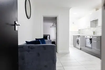 Image de Beautiful 2 Bedroom Apartment Near City Centre