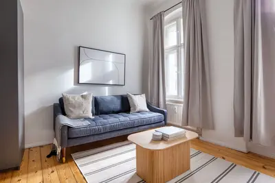 Image de Luxe Neuköln Studio, Fully Furnished & Equipped, by Blueground
