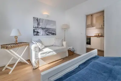 Image de Appartement de deux chambres avec le balcon Baska, Krk (A-22408-a)