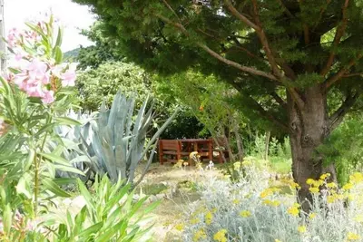 Image de Appartement de trois chambres avec la terrasse Barbat, Rab (A-22423-a)