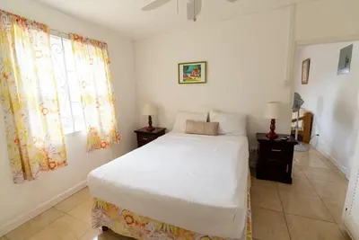 Your Home Away from Home by Rockley Beach; Pool, Gardens & Full Kitchen