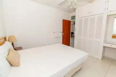 Island Stay w\/ Full Kitchen & Breathtaking Vistas | Pool | 10 Min Walk to Beach