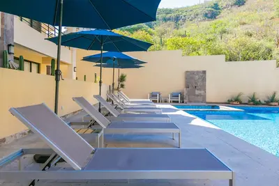 Image de Ocean-View Oasis: 3-Bed, 2-Bath Home in Cabo San Lucas - Modern Comfort and Stunning Views!