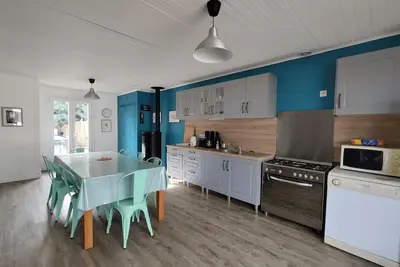 Image de Grande Maison Familiale à 300m Plage, Jardin, et Véranda - Saint-Georges-d'Oléron