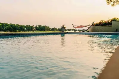 Image de Relax Pool Carter's Creek + Deep H20 + Ev Charger