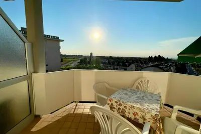 Image de Magnifique studio avec terrasse et Ac - Beahost