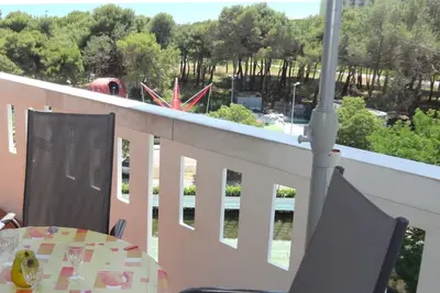 Image de Joli studio fonctionnel pour 2 personnes - Piscine partagée