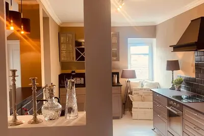 Image de Ferienhaus für 8 Pers. mit 2xsauna, Dampfbad, Dachterrasse, Weinkeller, Top-lage