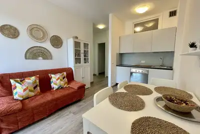 Image de Fantastique appartement avec jardin dans résidence avec piscine