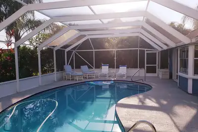 Image de Heated Pool Home with Private Landscaping