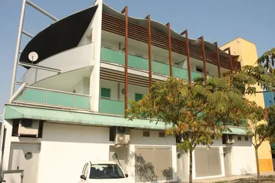 Image de Bel et confortable appartement en bord de mer - Beahost