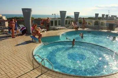 Image de Bel appartement dans une résidence avec piscine - Beahost