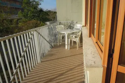Image de Appartement d'une chambre avec terrasse et vue mer