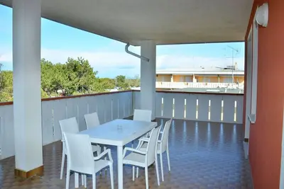 Image de Joli Appartement de deux chambres avec terrasse mansardée