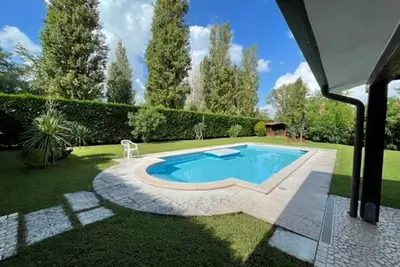 Image de Fantastique villa avec piscine en pleine nature