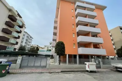 Image de Appartement confortable Ă Lido dei Pini - Beahost