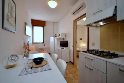 Image de Appartement accueillant dans un quartier calme et verdoyant par Beahost Rentals