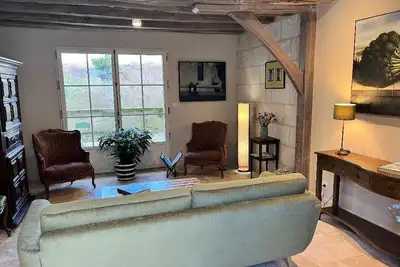 Image de Elegant town house in one of France \"most beautiful village\".