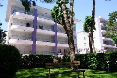 Image de Appartement accueillant avec piscine - Beahost Rentals