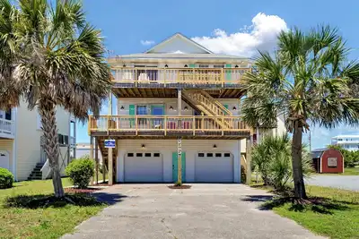 Image de 2383 Island Drive: 4 Br, 3 Ba House in N. Topsail Beach, Sleeps 8