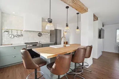 Image de Rustic 2 bedrooms from the 1900s, freshly renovated, 5 min from downtown Ottawa