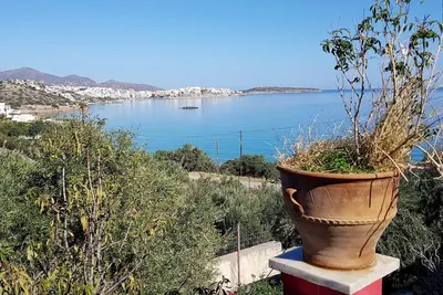 Image de Allas, Guest Art - Sea view apartment with breathtaking view of the blue sea.