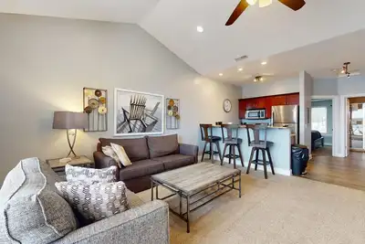 Image de Tranquility awaits at this lakefront Delton Grand condo with amazing amenities