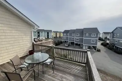 Image de Cozy 3-bedroom townhome with Ac and WiFi in fabulous Surf City