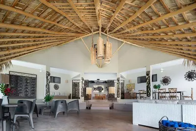 Agradable Villa con Piscina a 5 Minutos de la Playa