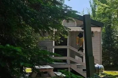 Image de Tiny House Cabin -Presque Isle Campground #30
