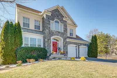Image de Spacious Woodbridge Home Near Leesylvania Park!