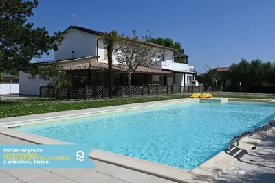 Image de Viva2 - Numana, four-room apartment in villa with swimming pool