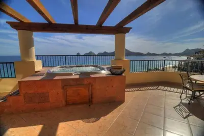 Image de 🌞 Villa Del Arco Medano BeachFront Resort 2b Condos 🏖️ 𝕏 @MyBeachSuites